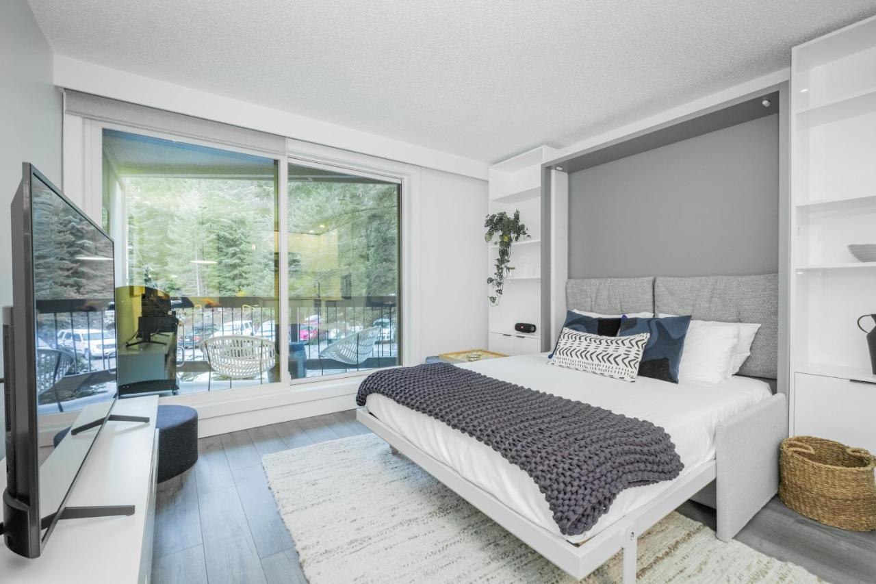 Highland Annex Studio By Outpost Whistler Apartment ภายนอก รูปภาพ